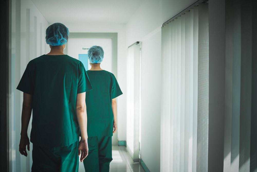 Sondrio, il Tempietto dell’ospedale si tinge di rosa