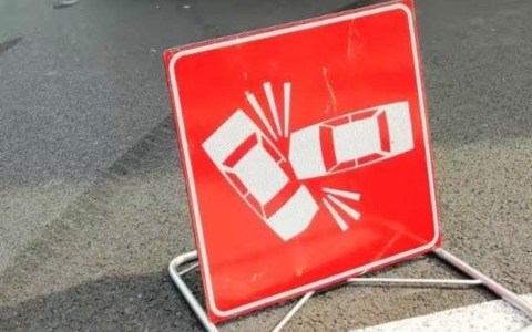 Indagini in corso sulla morte di un bambino travolto da un pick-up