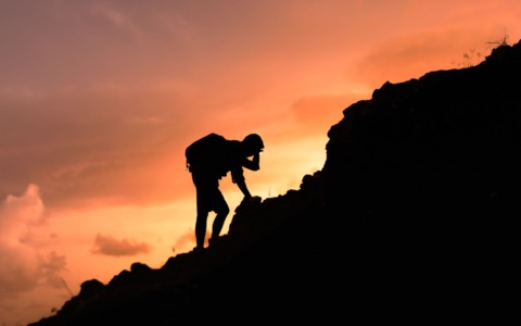 Uomo ferito ai Bagni di Masino, interviene il Soccorso alpino
